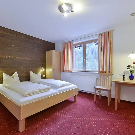 Haus Anna * Langen am Arlberg