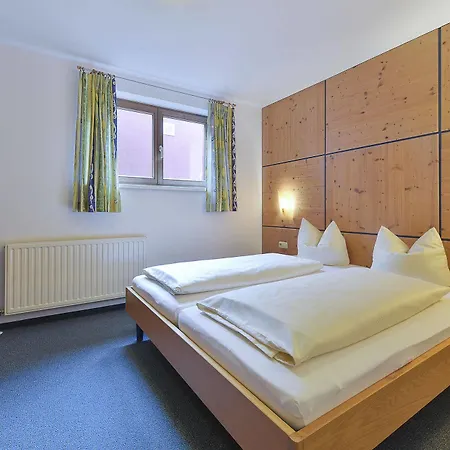 Haus Anna Apartment *